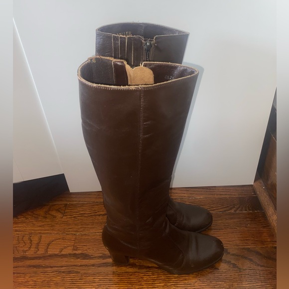Brown Knee High Boots - Picture 3 of 4